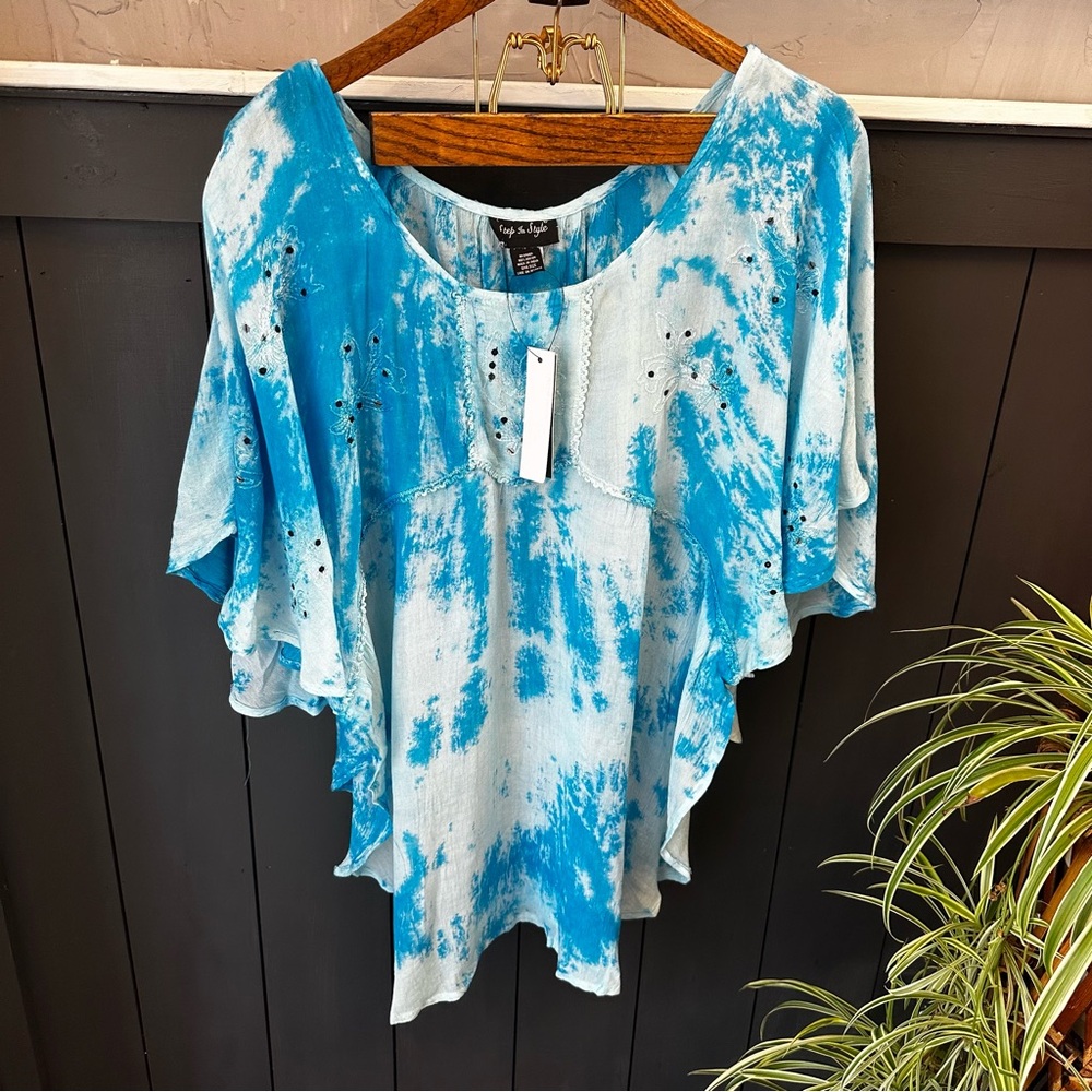 NEW Tie Dye Womens Cover Up Poncho One Size Blue White Swim‎